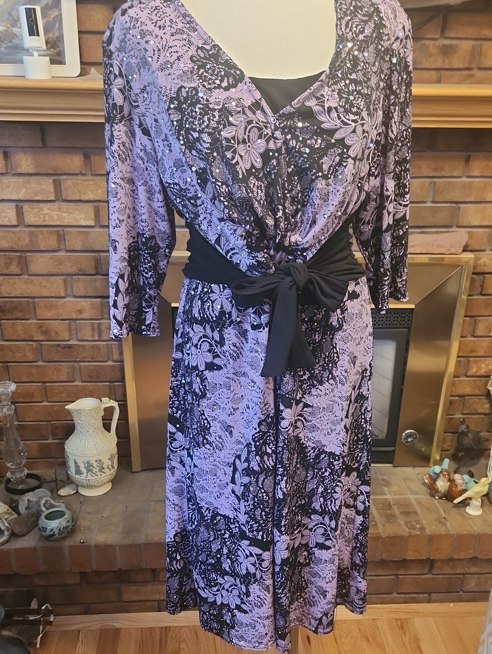 R&M Richards Lavender and Black Floral Wrap Dress Tie Waist Dark Romantic 16W